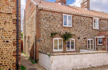 in Bacton (FISN8) Holiday Cottage