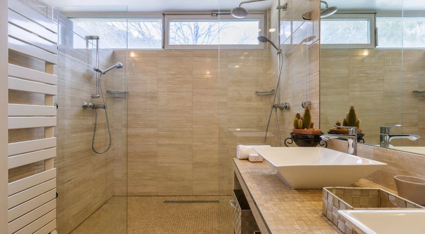 Photo of White Valley