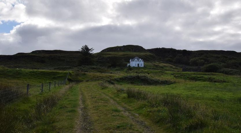 Photo of 3 Bed in Glendale