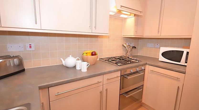 Photo of 2 Bed in Edinburgh