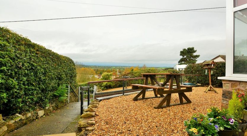 Photo of 3 Bed in Pontesbury