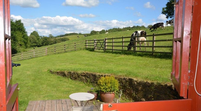 Photo of 1 Bed in Cadbury