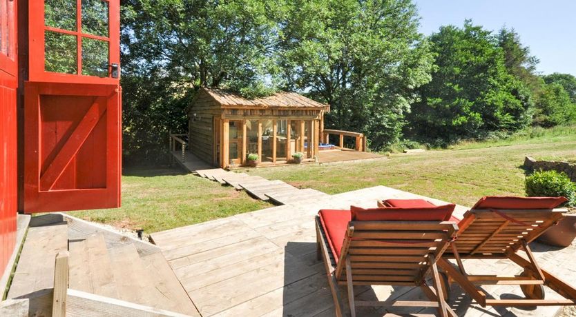 Photo of 1 Bed in Cadbury