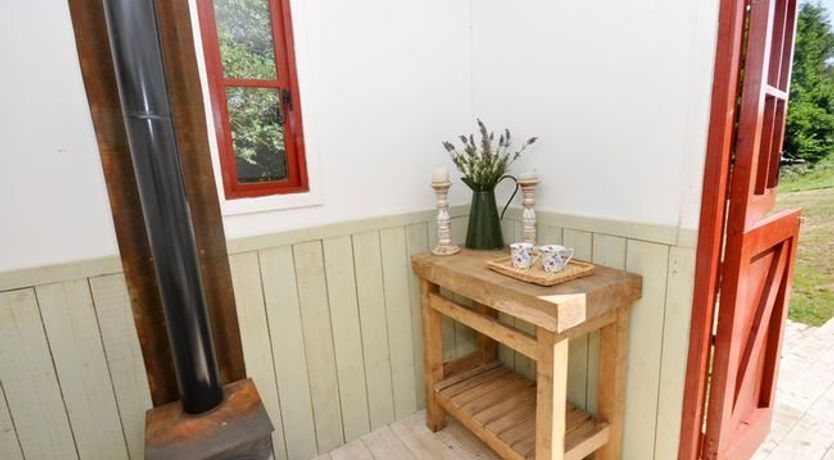 Photo of 1 Bed in Cadbury