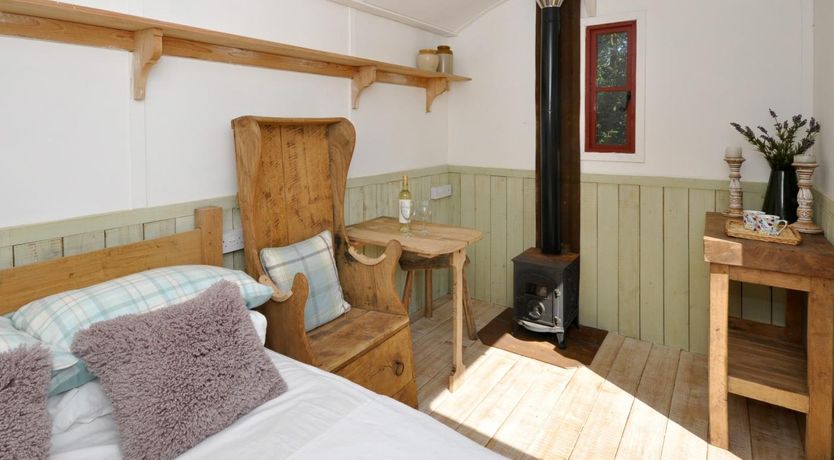 Photo of 1 Bed in Exeter