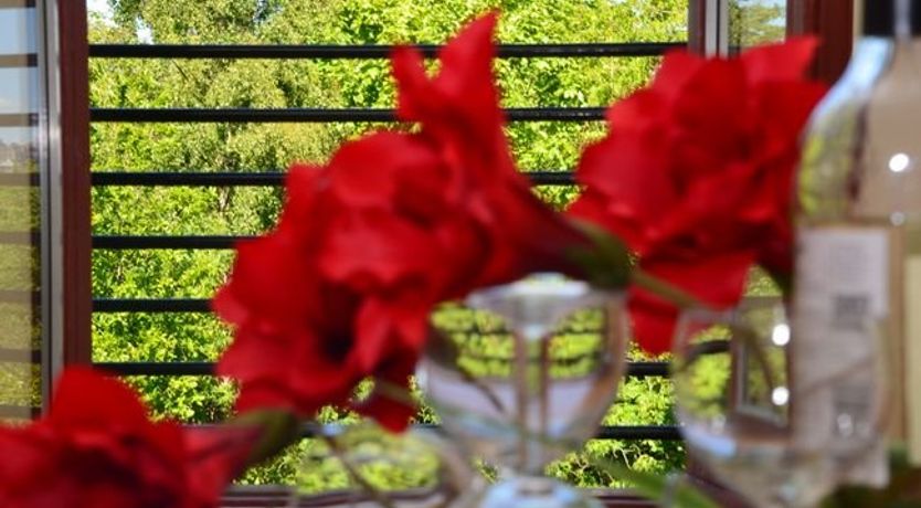 Photo of 2 Bed in Edinburgh