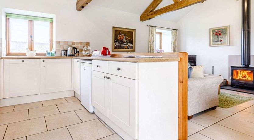 Photo of 2 Bed in Mansel Lacy