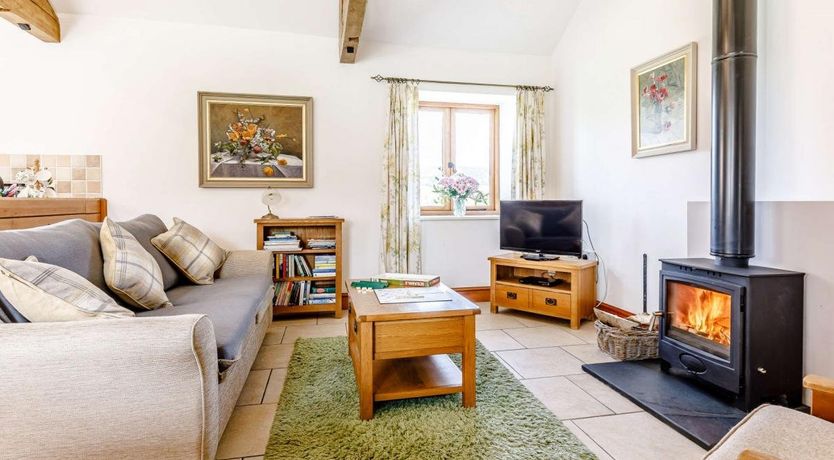 Photo of 2 Bed in Mansel Lacy