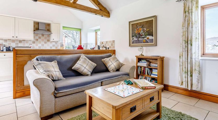 Photo of 2 Bed in Mansel Lacy