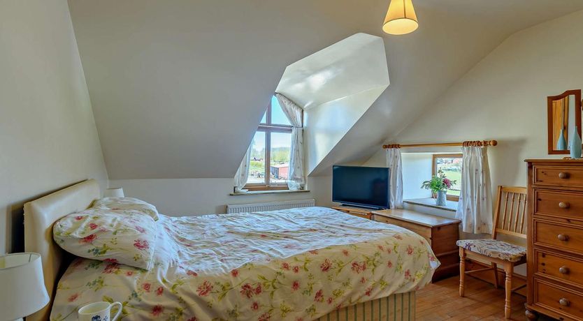 Photo of 5 Bed in Preston