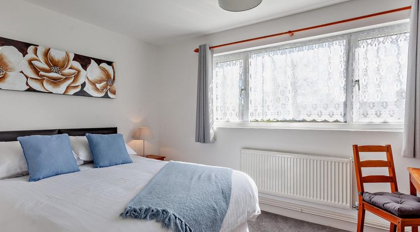 Photo of 2 Bed in Bristol