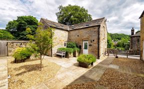 Photo of 3 Bed in Eyam