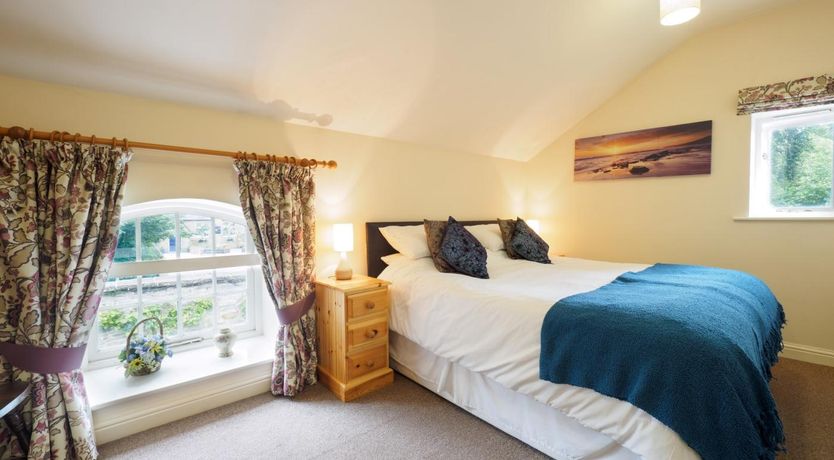 Photo of 3 Bed in Eyam