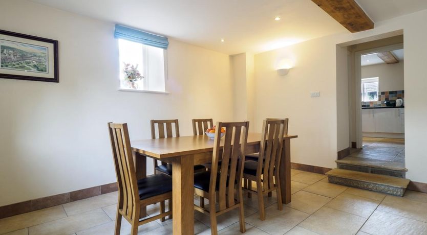 Photo of 3 Bed in Eyam