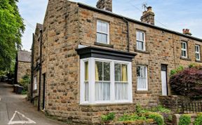 Photo of Cottage in Derbyshire