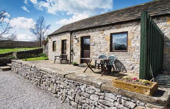 in Ashford in the Water (PK574) Holiday Cottage