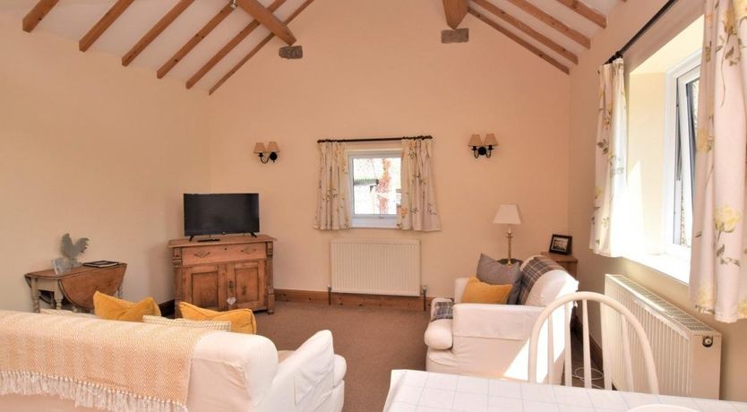 Photo of 1 Bed in Ashford in the Water