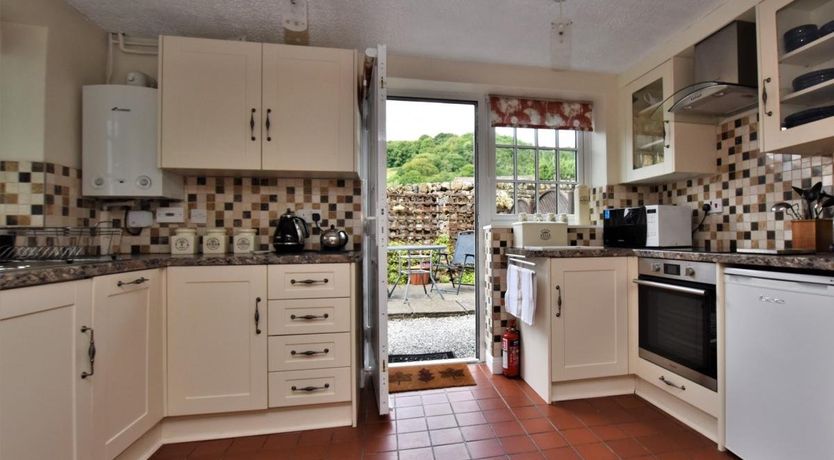 Photo of 2 Bed in Eyam