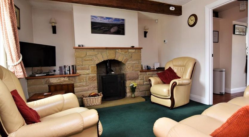 Photo of 2 Bed in Eyam