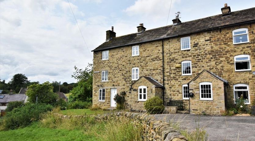 Photo of in Eyam (PK812)
