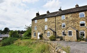 Photo of Cottage in Derbyshire