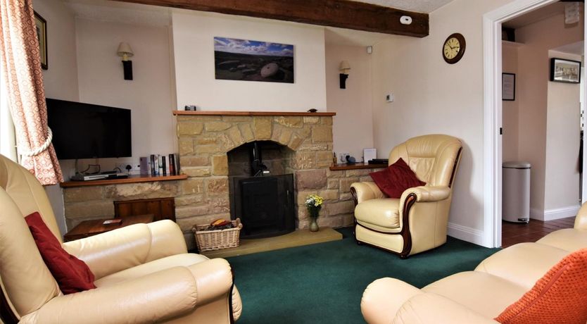 Photo of 2 Bed in Eyam