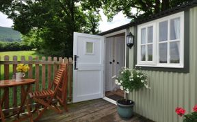 Photo of Log Cabin in Herefordshire