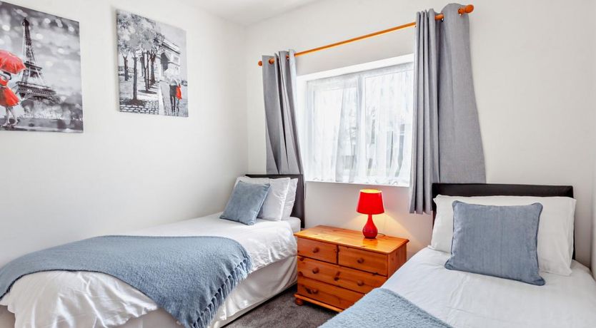 Photo of 2 Bed in Chew Magna