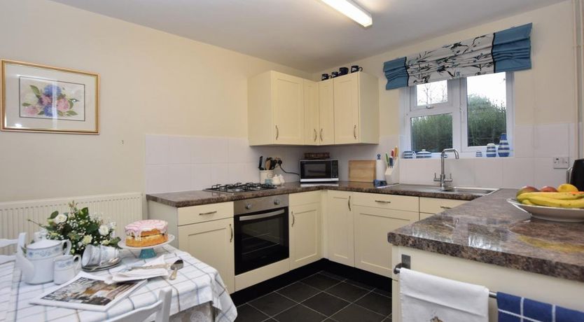 Photo of 2 Bed in Dedham