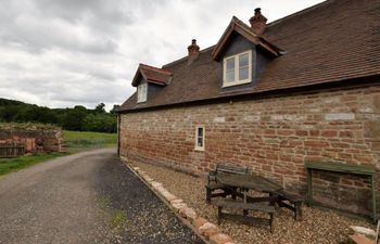 in Newthorpe (47032) Holiday Cottage
