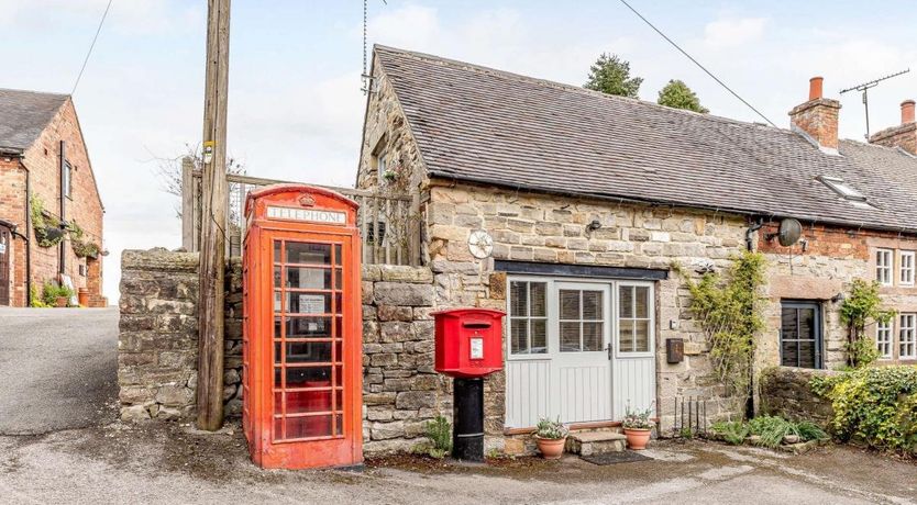 Photo of Cottage in Derbyshire