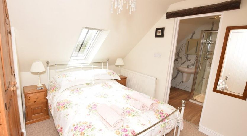 Photo of 1 Bed in Curbar