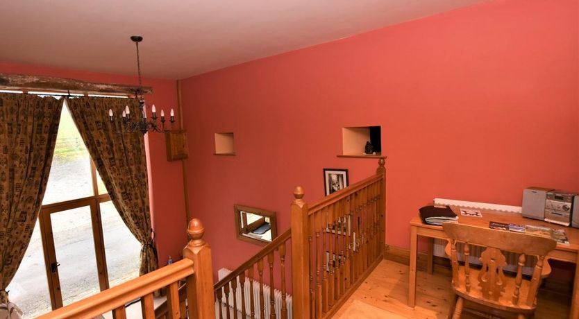 Photo of 4 Bed in Whaley Bridge