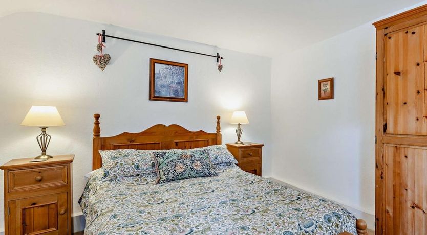 Photo of 1 Bed in Ashford-in-the-Water