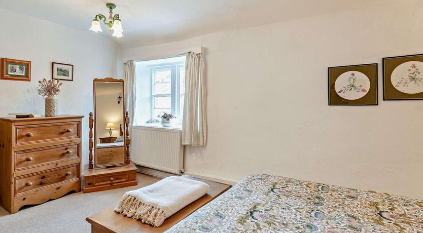 Photo of 1 Bed in Ashford-in-the-Water