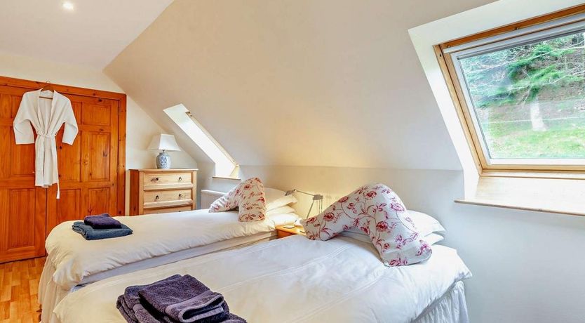 Photo of 3 Bed in Stanley