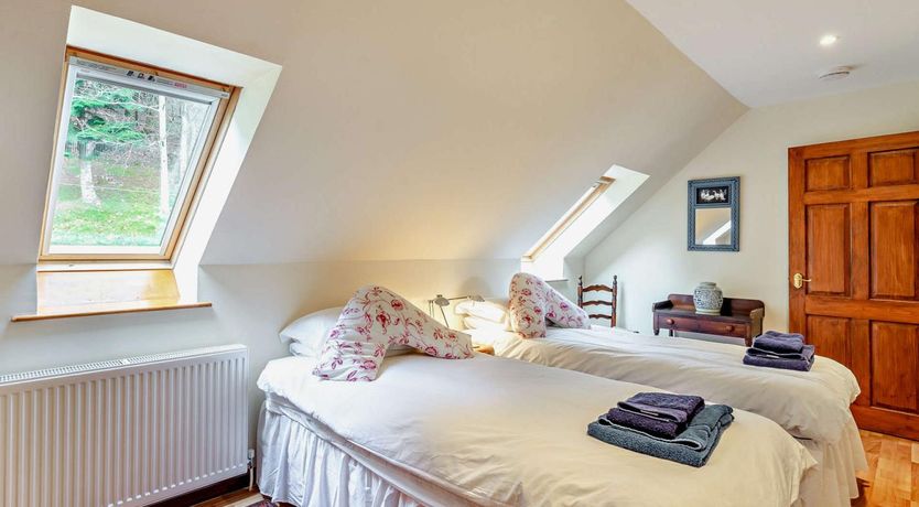 Photo of 3 Bed in Perth