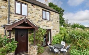 Photo of Cottage in Derbyshire