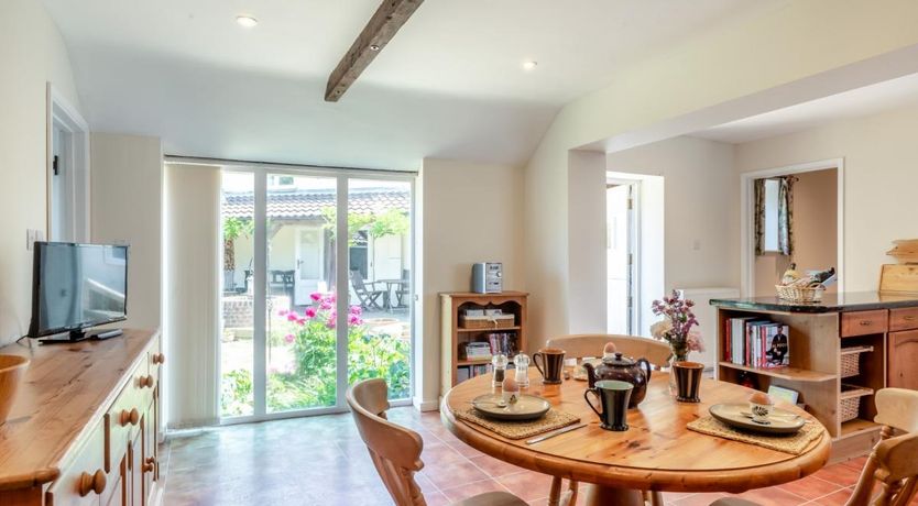 Photo of 2 Bed in Cawston