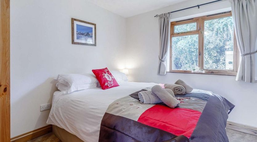 Photo of 2 Bed in Clifton-on-Teme