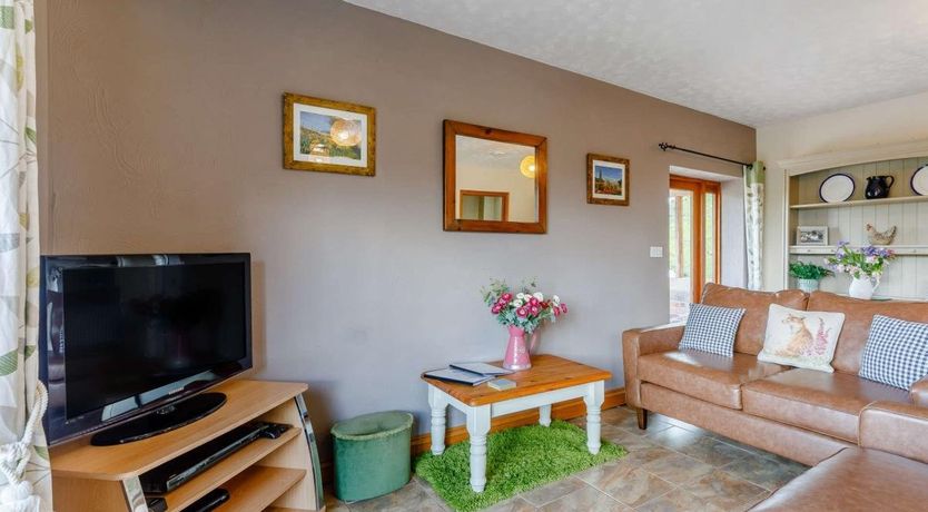 Photo of 2 Bed in Clifton-on-Teme