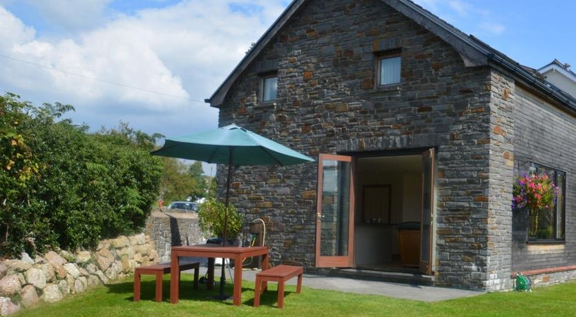 Photo of in Gower  (40481)