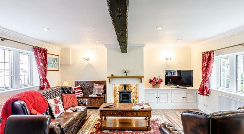 Photo of 1 Bed in Thurlstone