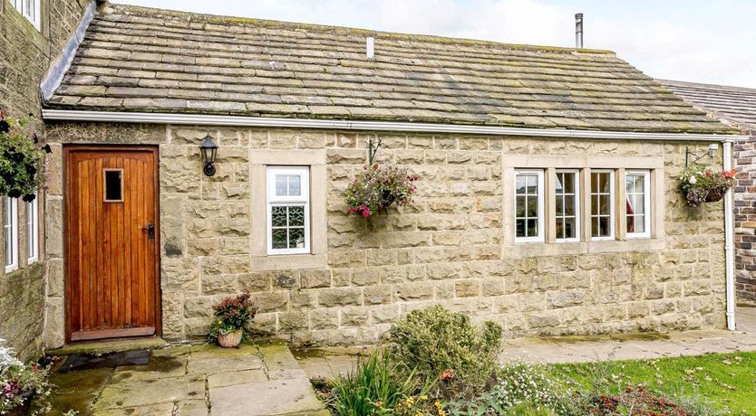 Photo of in Penistone  (48259)