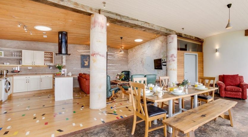 Photo of 3 Bed in Kinross