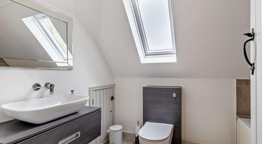 Photo of 2 Bed in Bedford