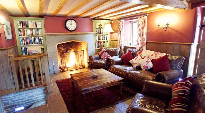 Photo of 5 Bed in Hay-on-Wye