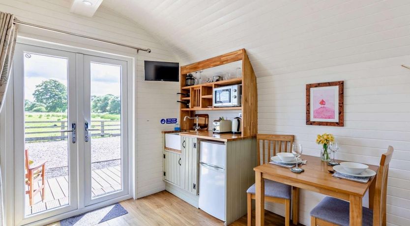 Photo of 1 Bed in Irthington