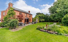 Photo of 4 Bed in Hereford