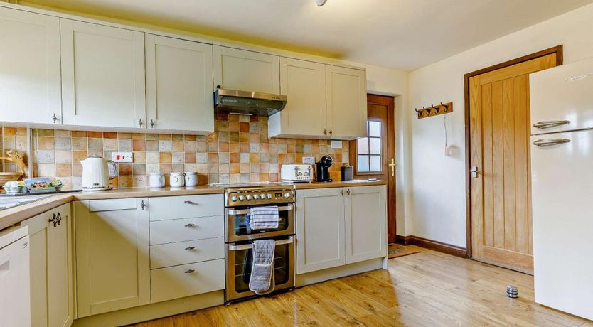 Photo of 4 Bed in Madley